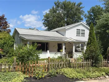 Property at 300 Oneida Street, Lewiston, NY 14092