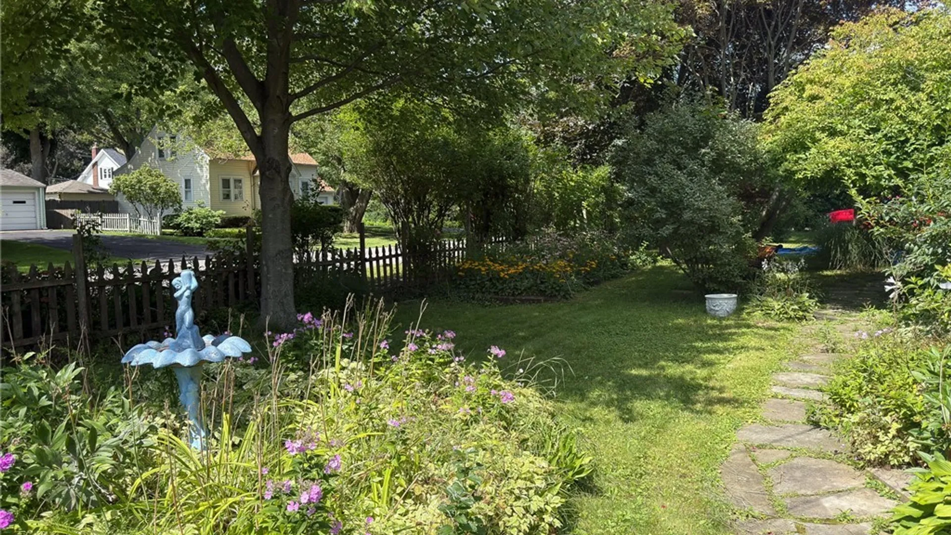 Property at 300 Oneida Street, Lewiston, NY 14092 5