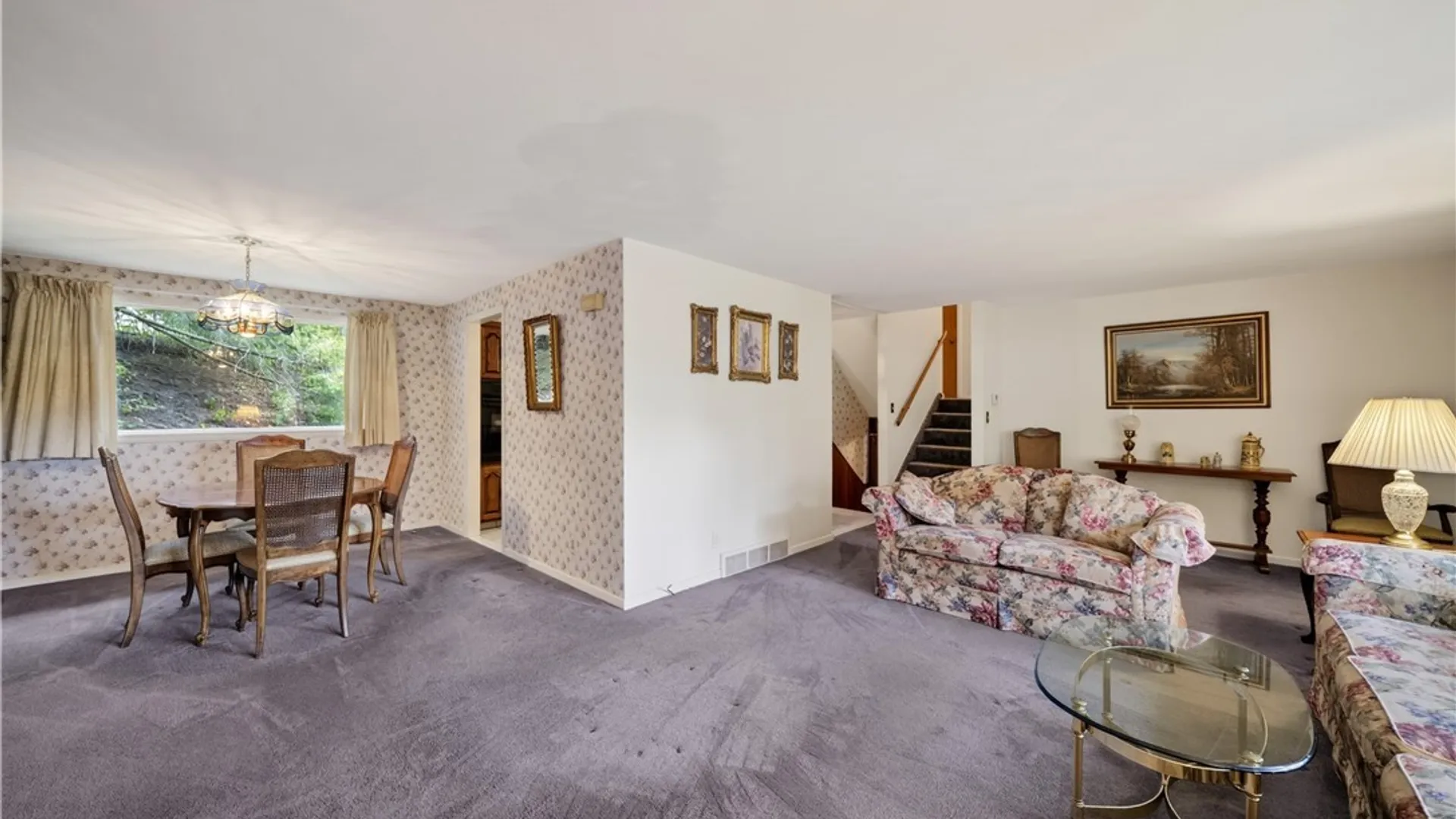 Property at 104 Wolcott Terrace, Syracuse, NY 13207 12