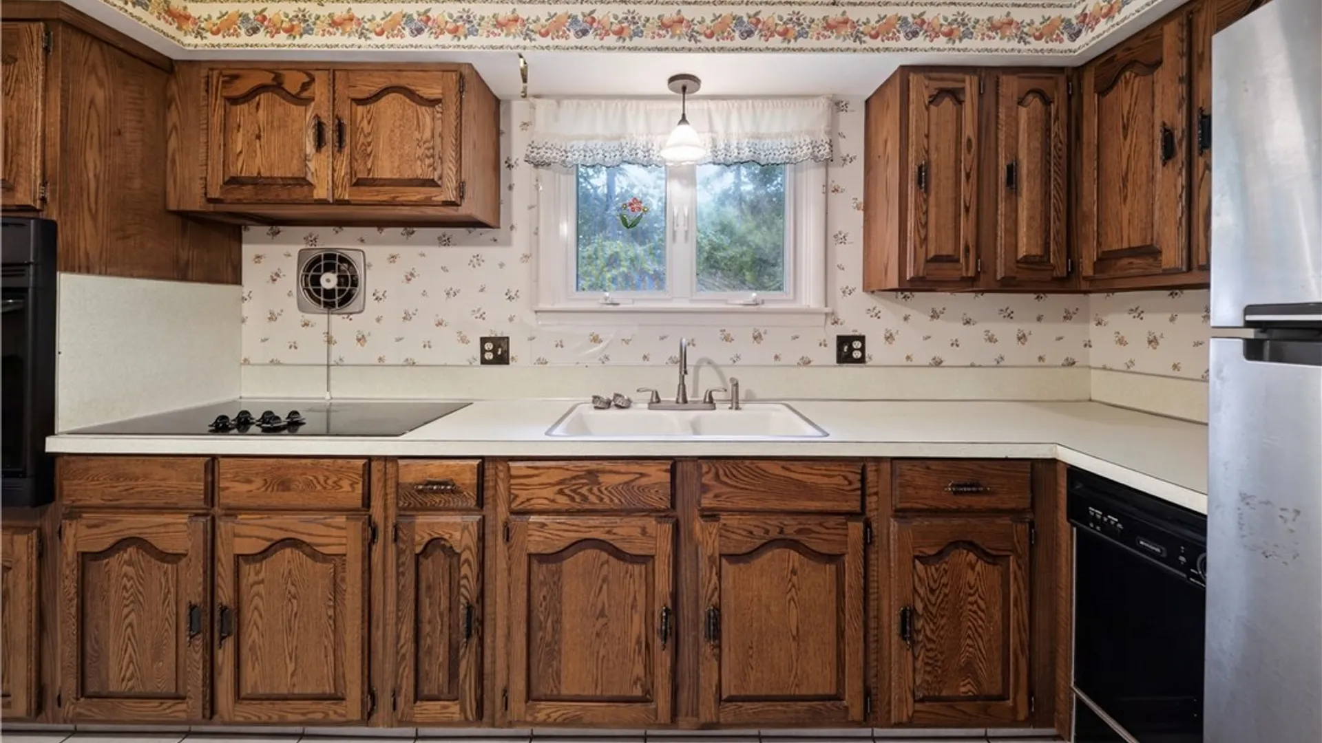 Property at 104 Wolcott Terrace, Syracuse, NY 13207 15