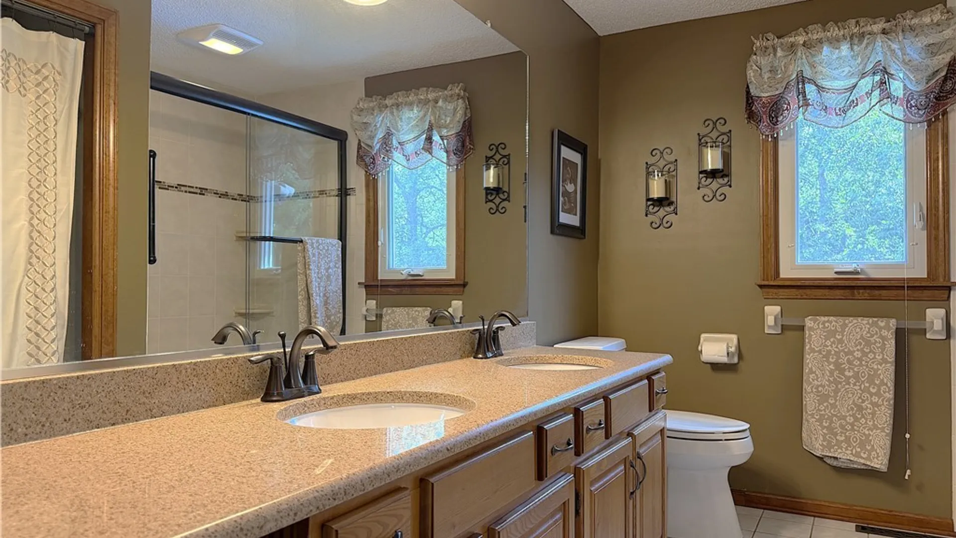 Property at 15 Bywater Drive, Amherst, NY 14068 31