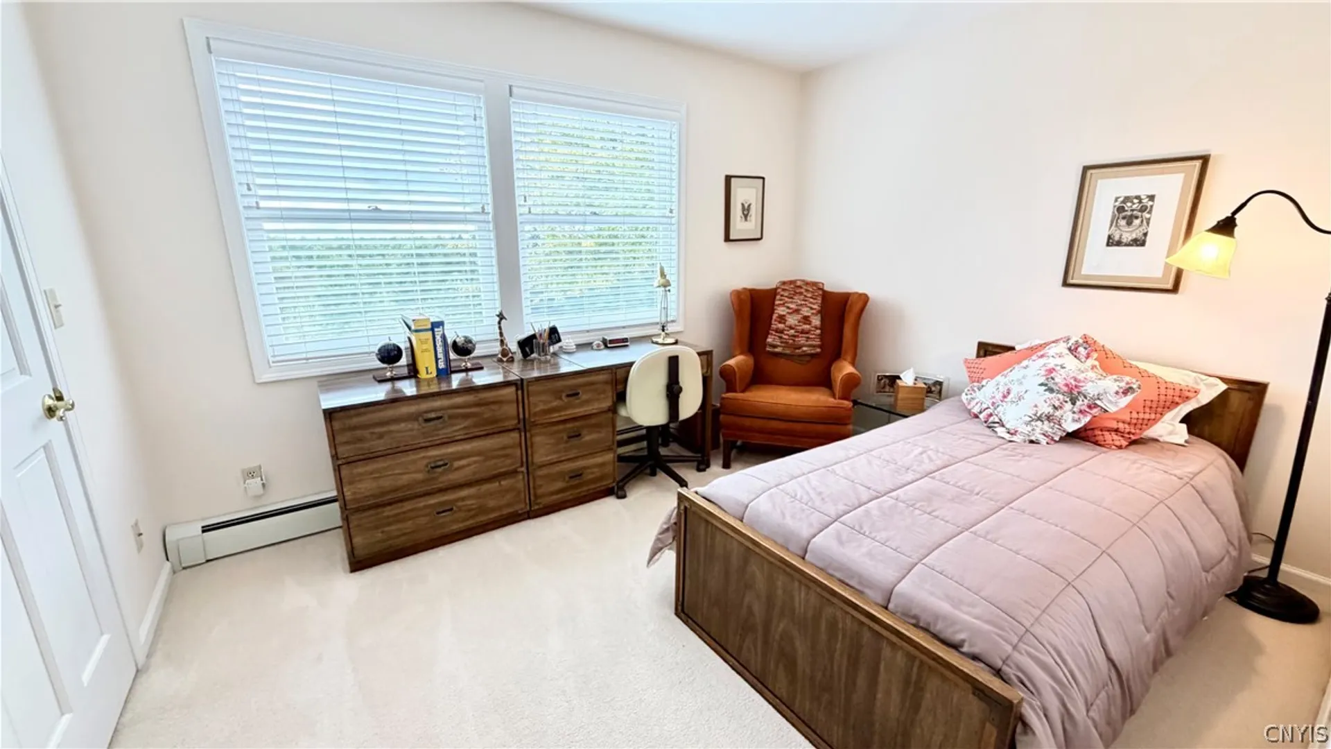 Property at 1021 Autumntree Ct, Skaneateles, NY 13152 35