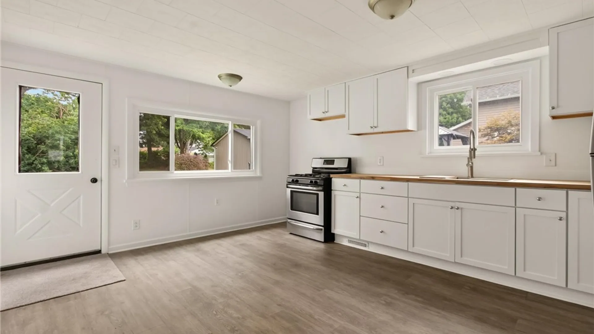 Property at 9 Chestnut Street, Phelps, NY 14532 8