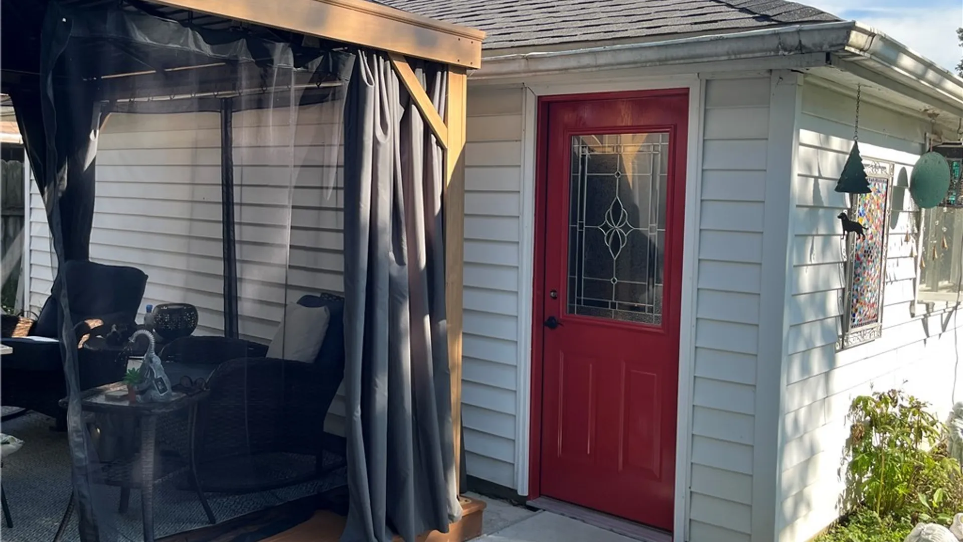 Property at 3057 Orleans Avenue, Niagara Falls, NY 14303 4