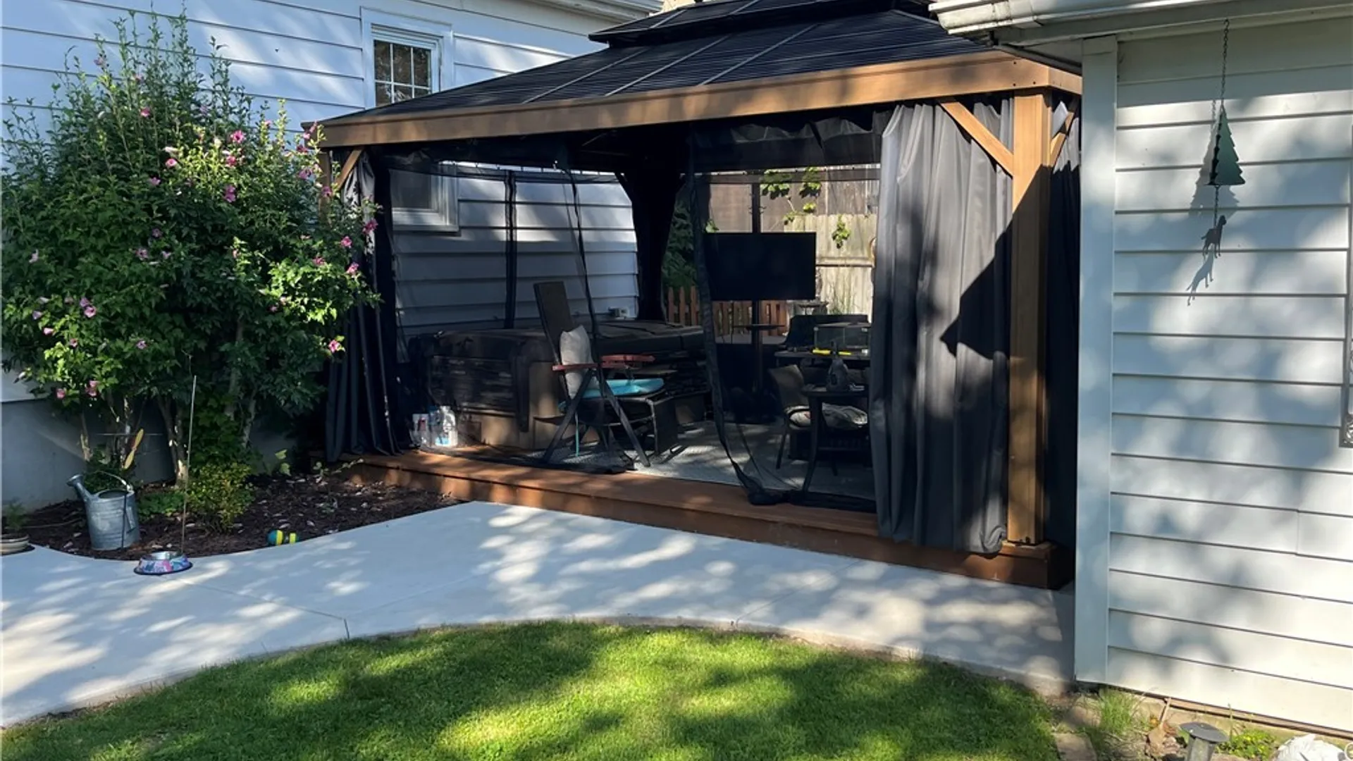 Property at 3057 Orleans Avenue, Niagara Falls, NY 14303 7