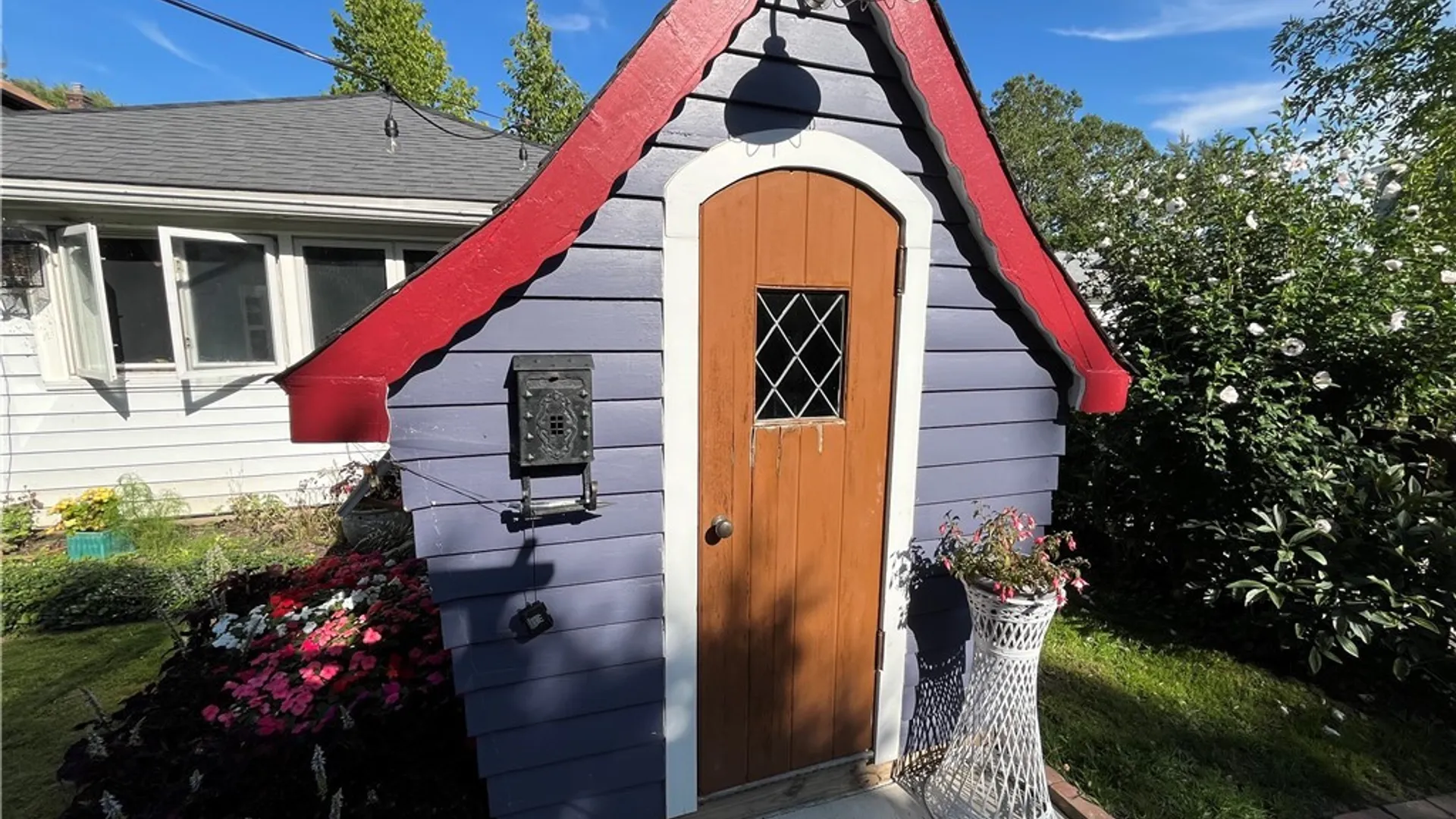 Property at 3057 Orleans Avenue, Niagara Falls, NY 14303 9