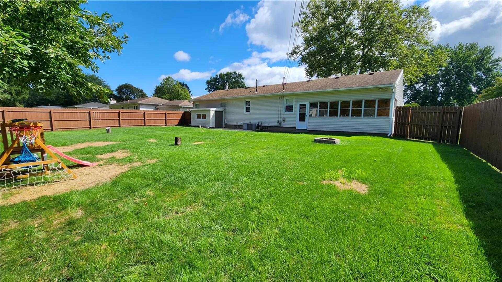 Property at 48 Belview Drive, Irondequoit, NY 14609 46