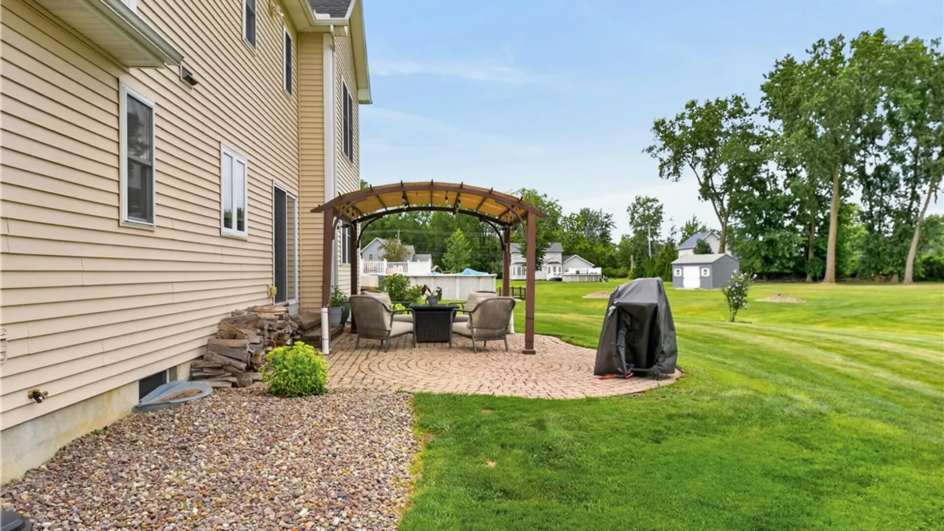 Property at 1361 Cherry Laurel Circle, Webster, NY 14580 43