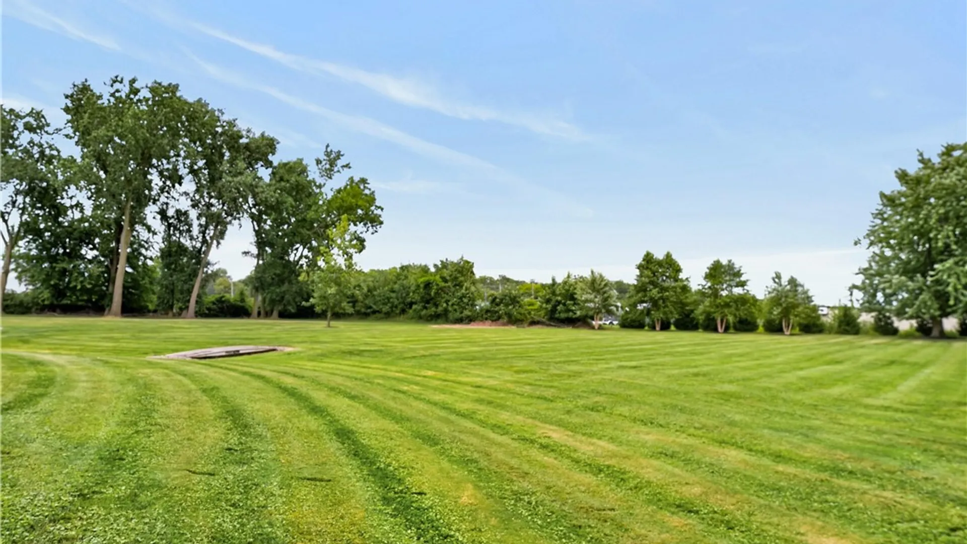 Property at 1361 Cherry Laurel Circle, Webster, NY 14580 45