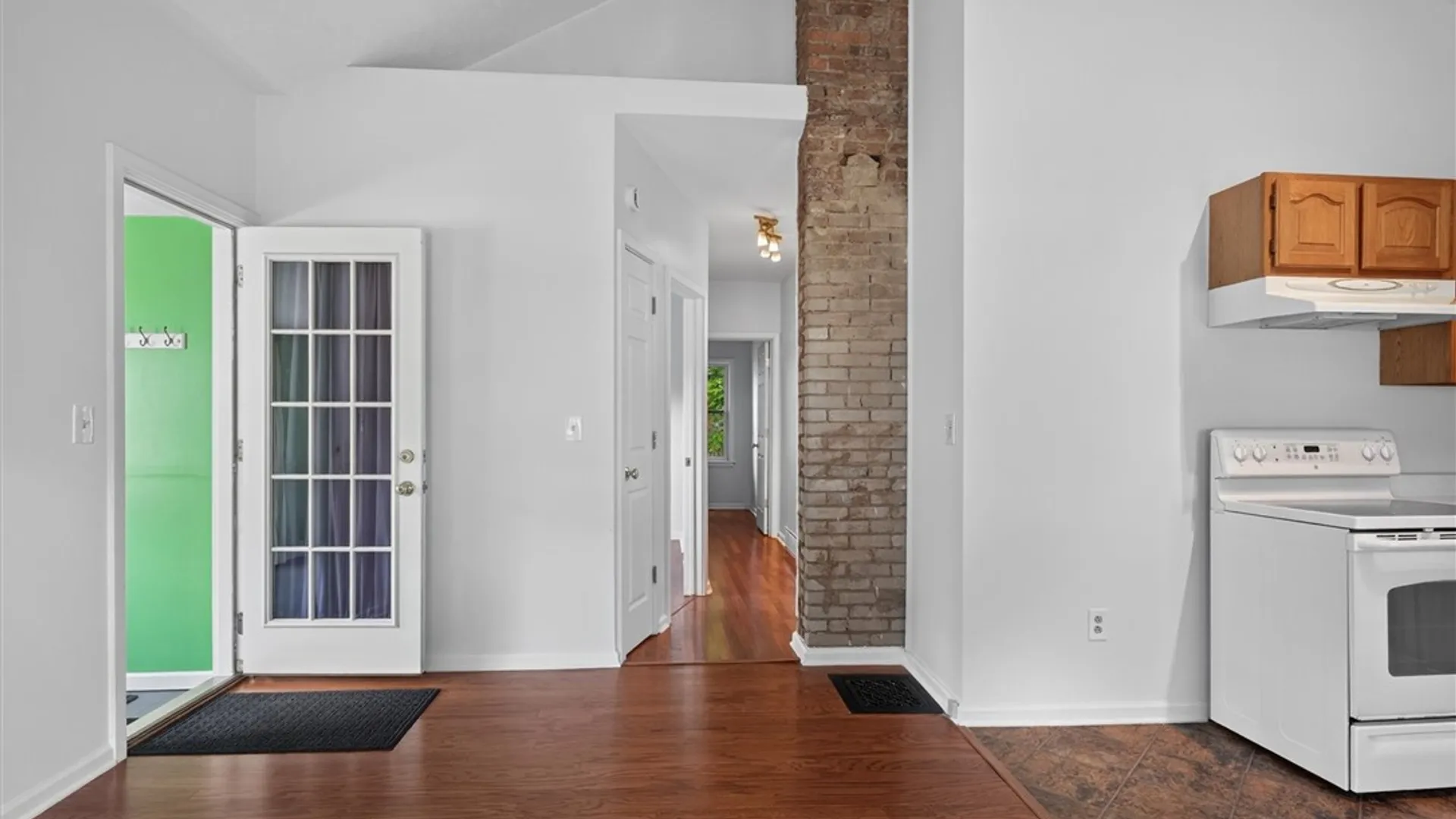 Property at 20 Poplar Street, Rochester, NY 14620 18