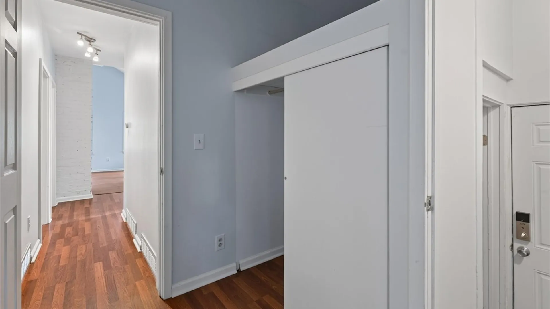 Property at 20 Poplar Street, Rochester, NY 14620 30