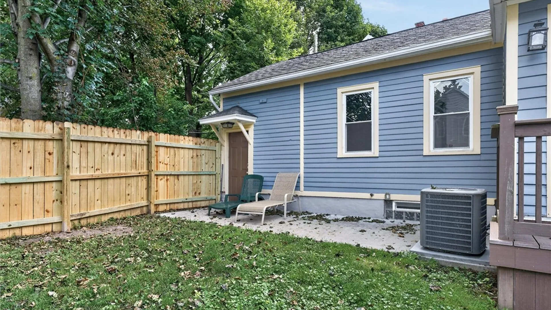 Property at 20 Poplar Street, Rochester, NY 14620 6