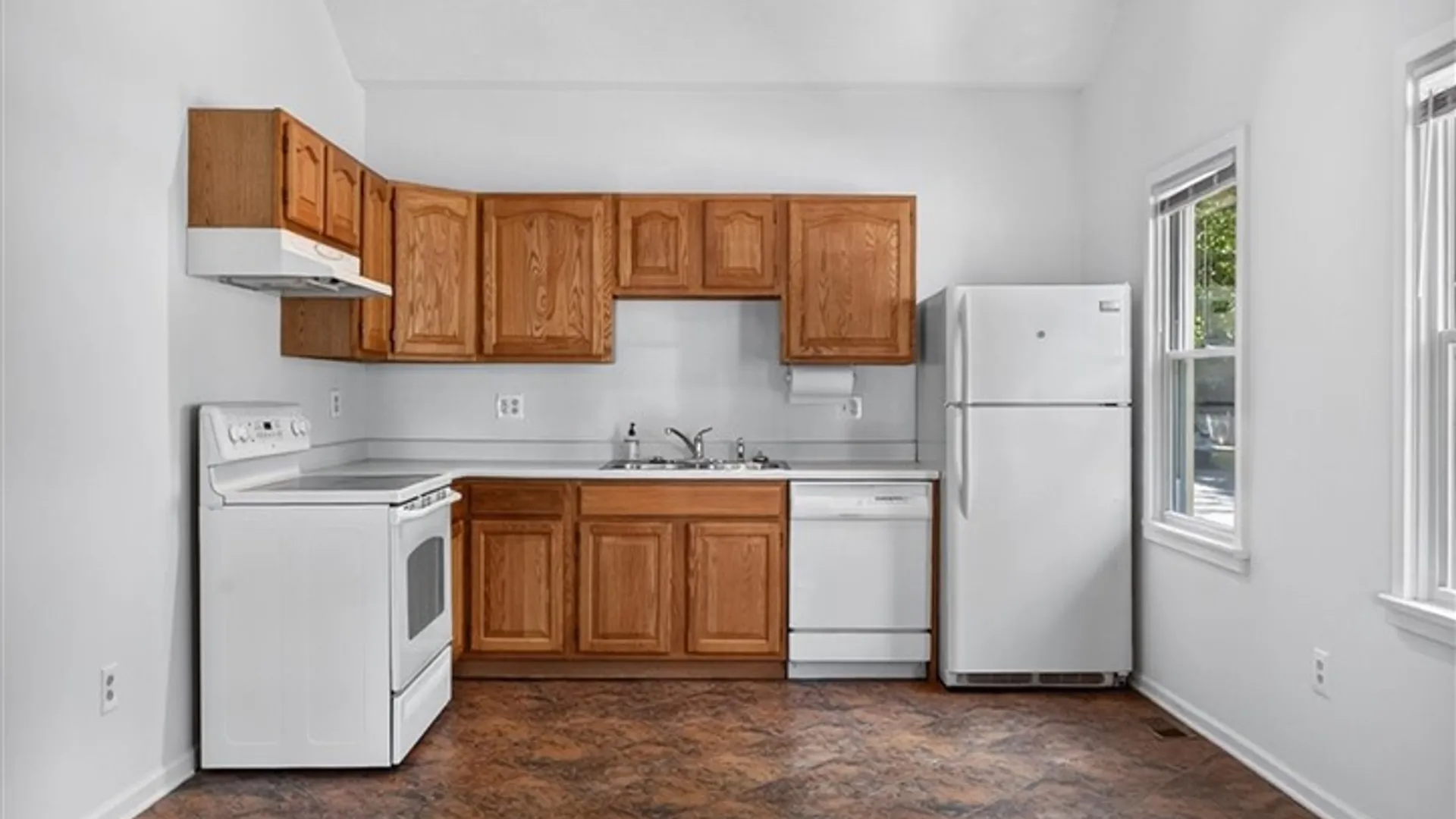Property at 20 Poplar Street, Rochester, NY 14620 14