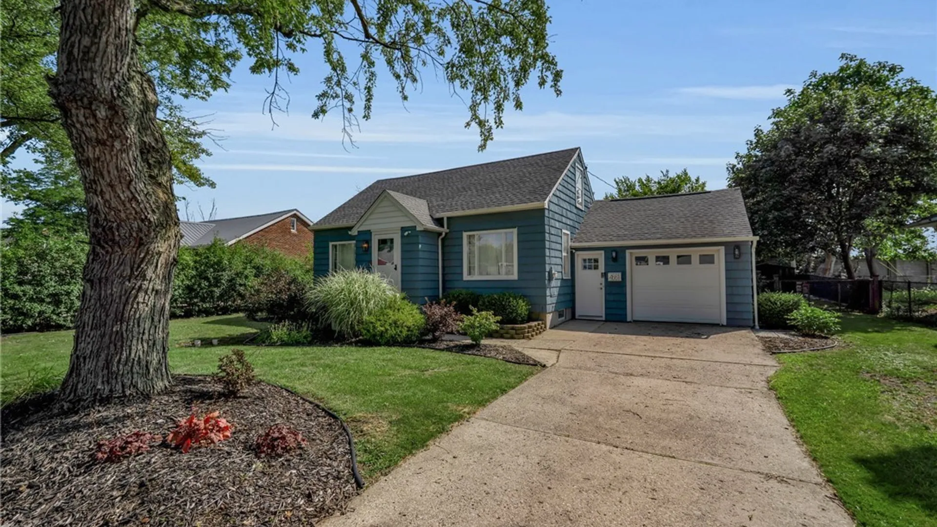 Property at 4661 N Bailey Avenue, Amherst, NY 14226 3