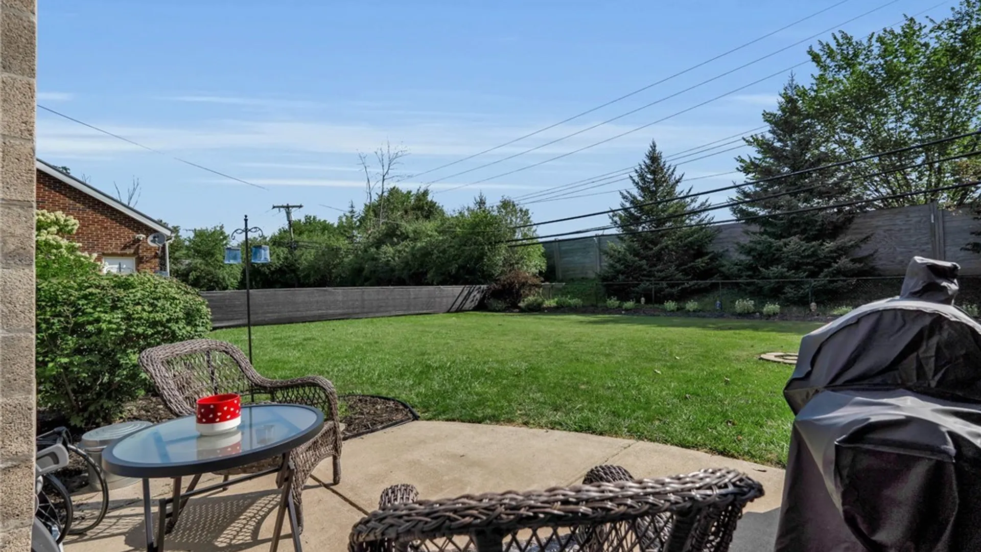 Property at 4661 N Bailey Avenue, Amherst, NY 14226 4
