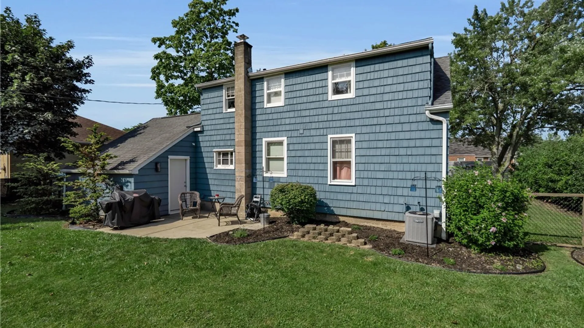 Property at 4661 N Bailey Avenue, Amherst, NY 14226 6