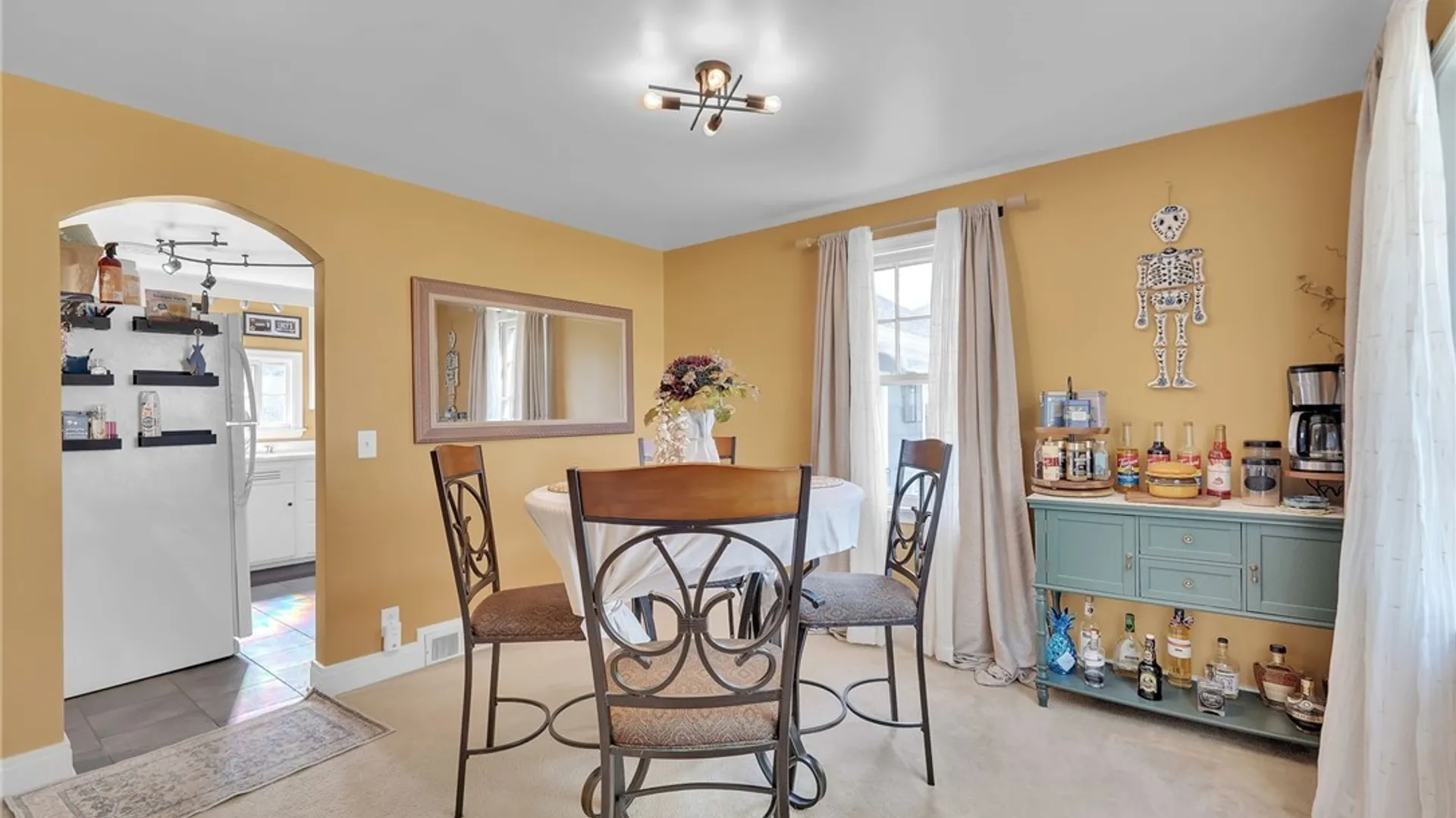 Property at 4661 N Bailey Avenue, Amherst, NY 14226 12