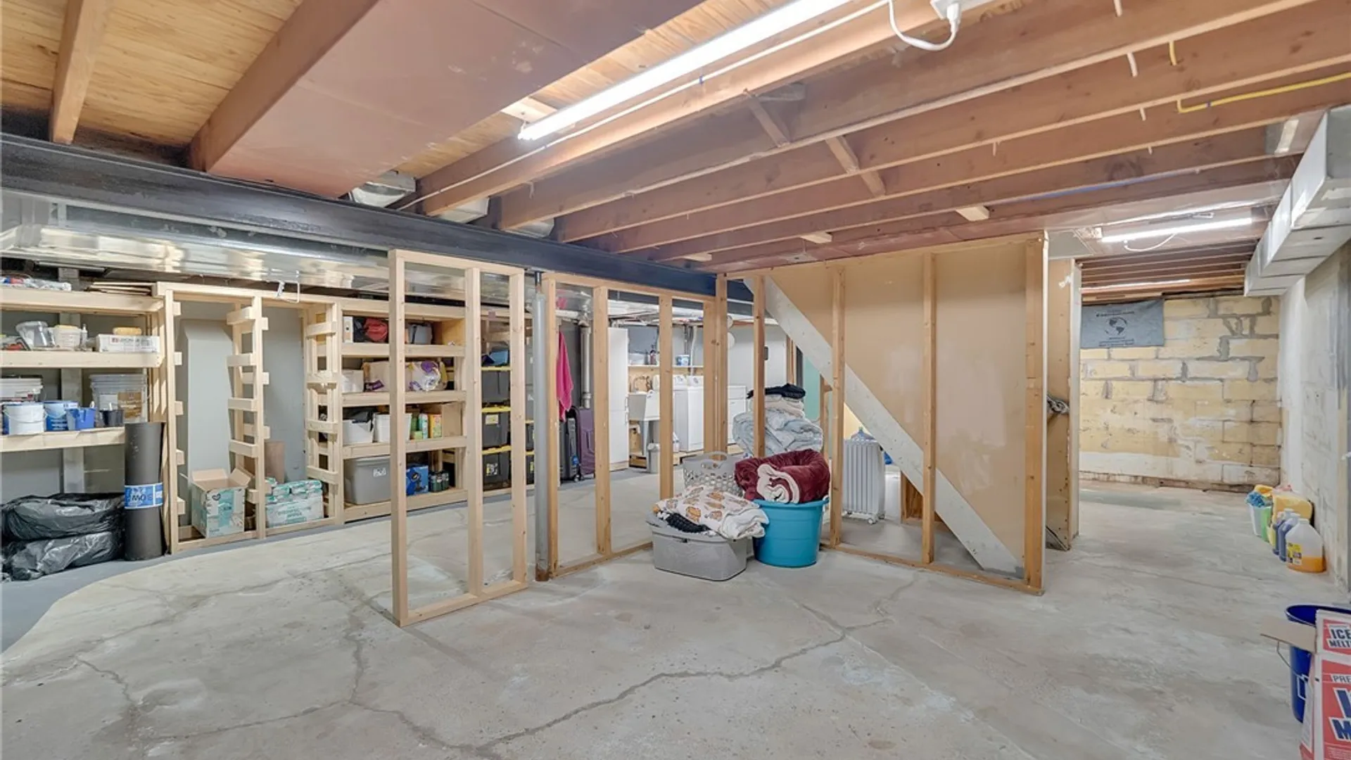 Property at 4661 N Bailey Avenue, Amherst, NY 14226 40