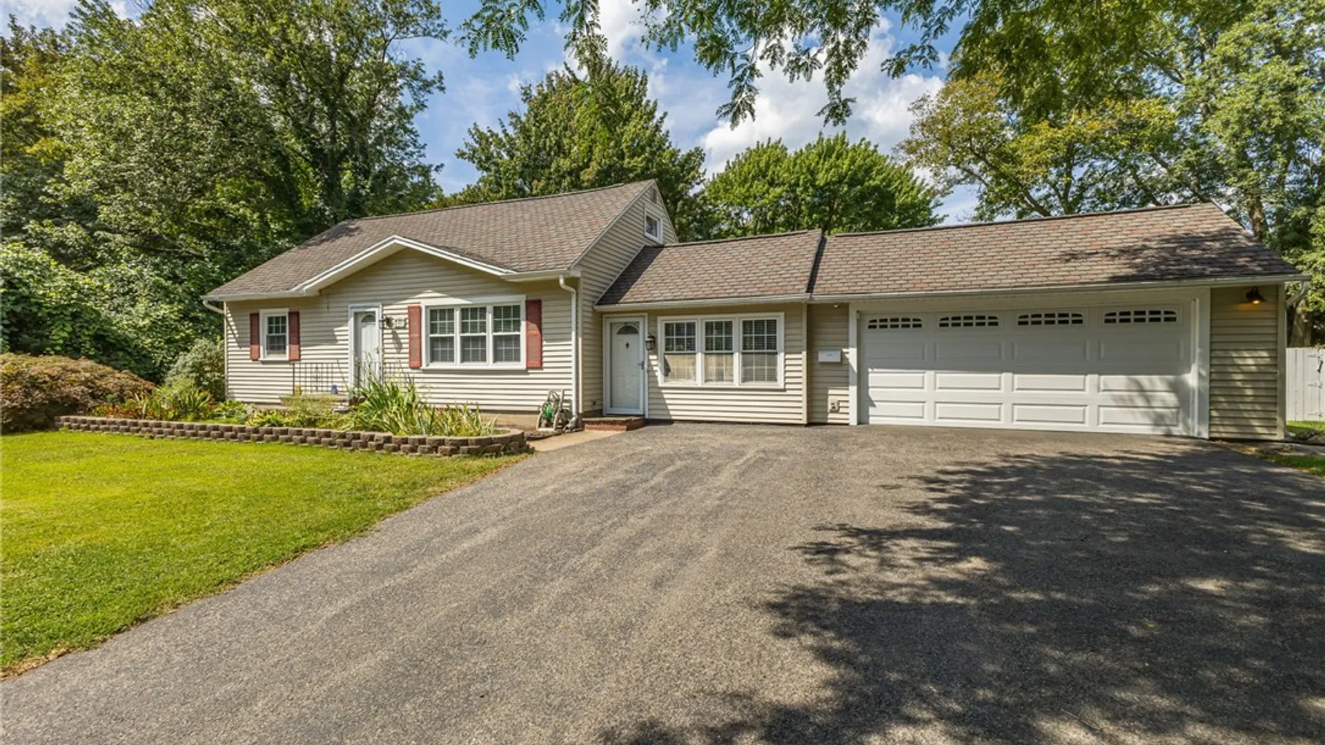 Property at 831 Bay Road, Webster, NY 14580 3