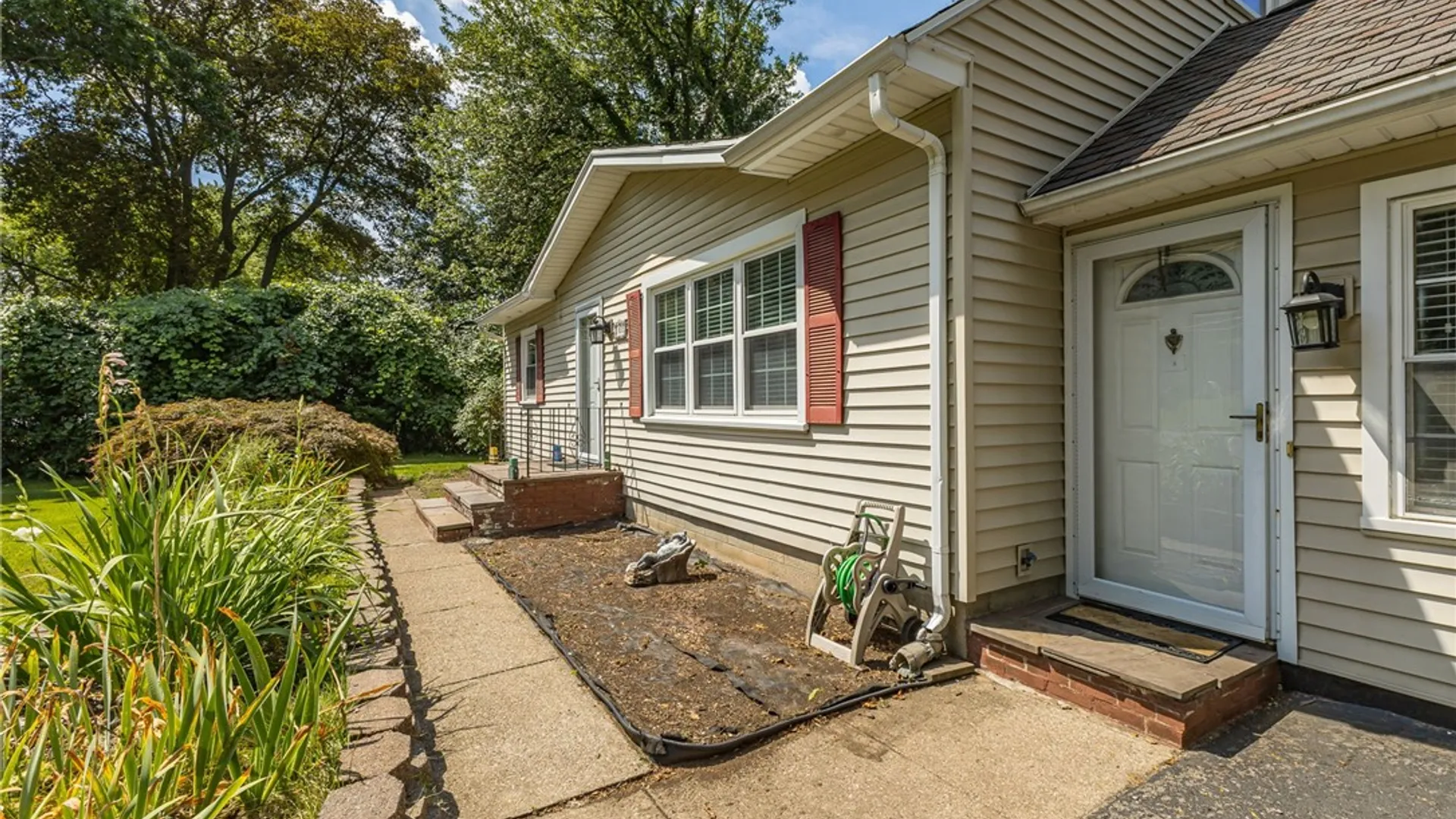 Property at 831 Bay Road, Webster, NY 14580 4