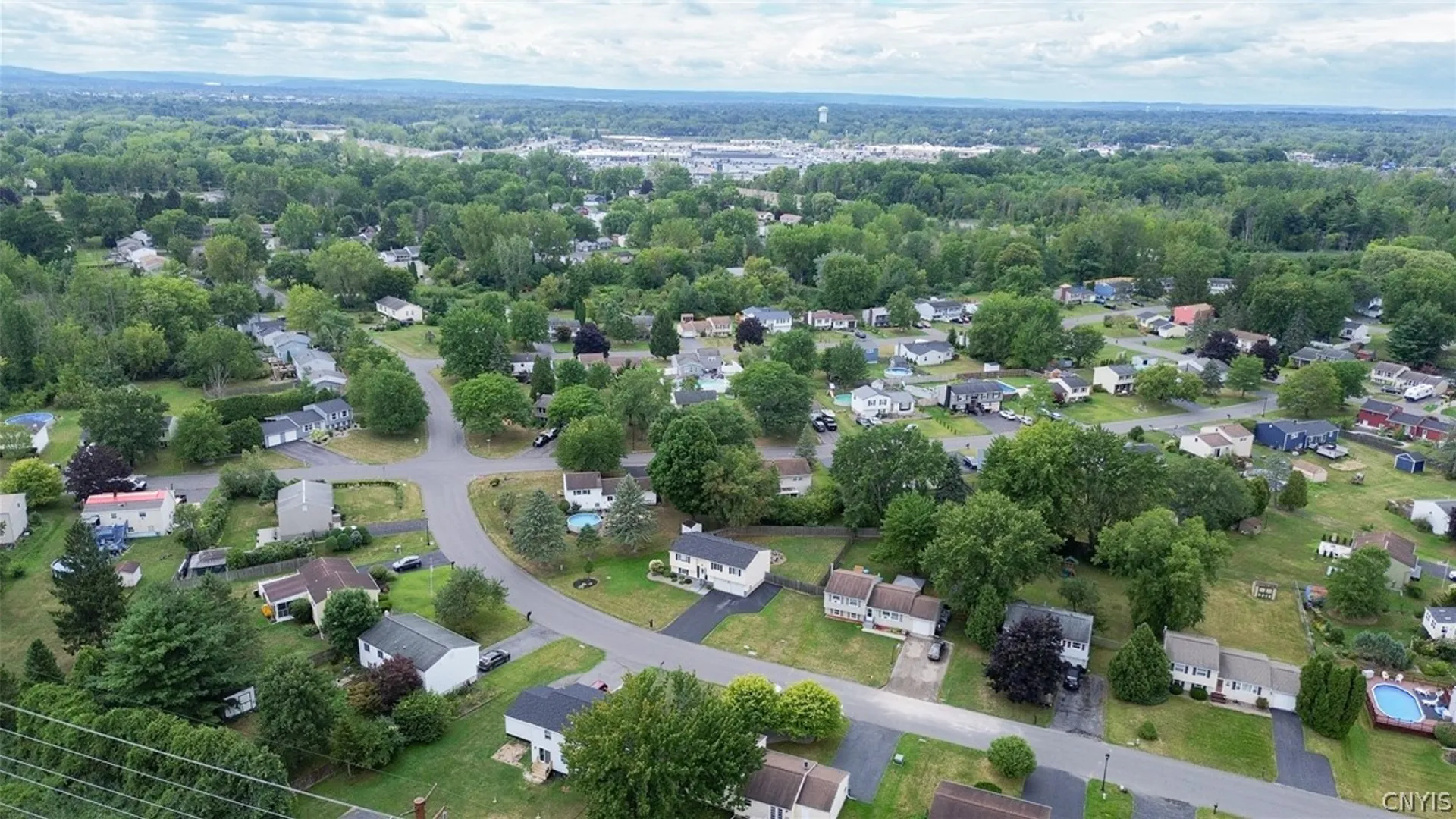 Property at 8025 Pickett Lane, Cicero, NY 13039 46