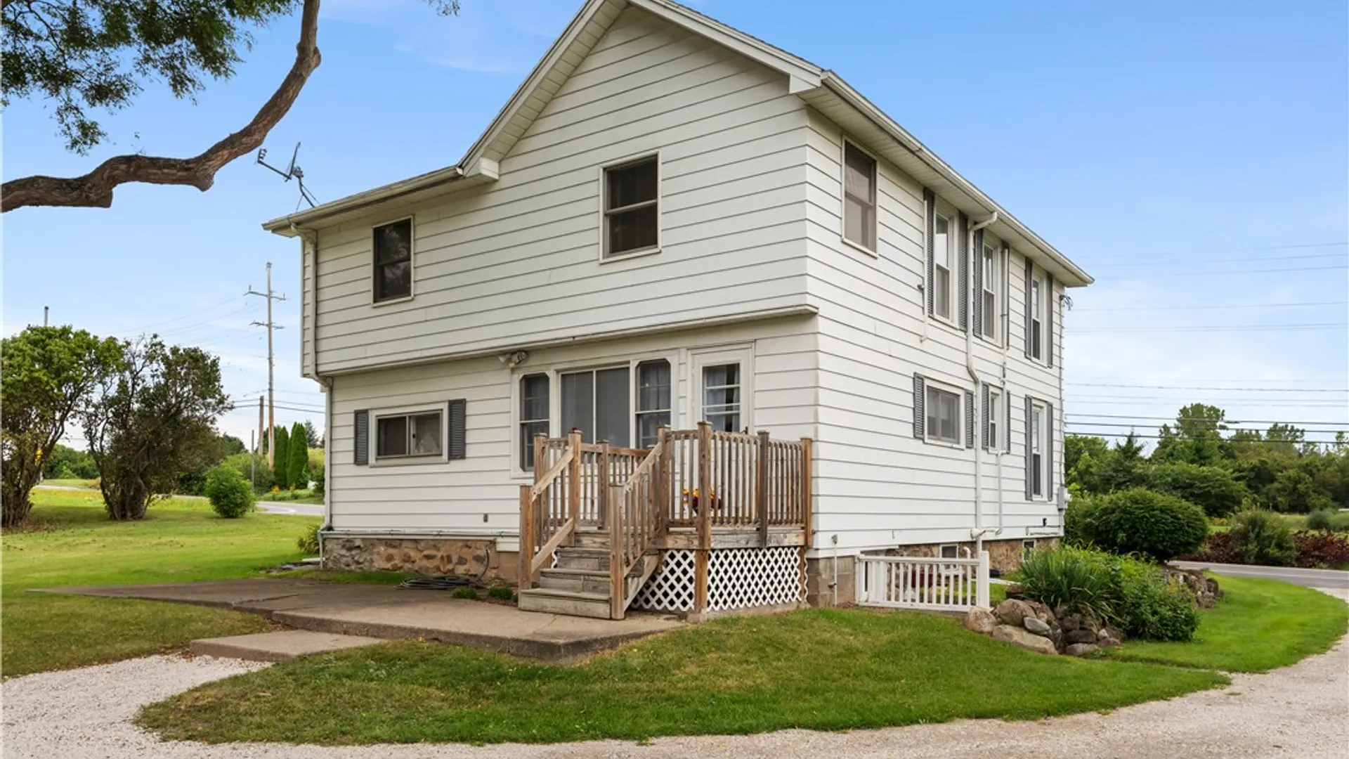 Property at 6281 Brownsville Road, Farmington, NY 14425 9