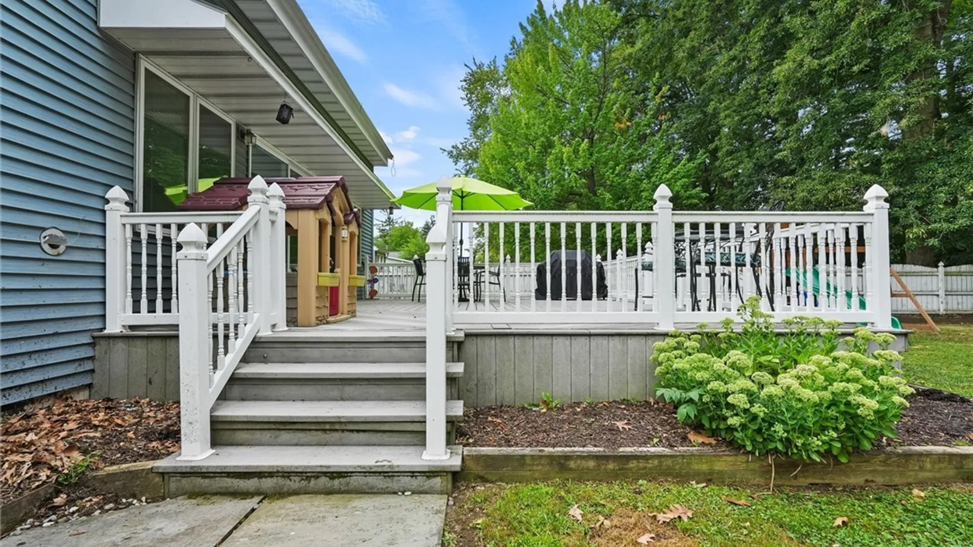 Property at 613 Wright Avenue, Salina, NY 13211 35