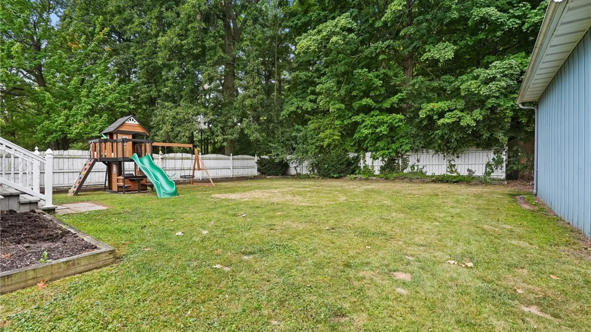 Property at 613 Wright Avenue, Salina, NY 13211 38