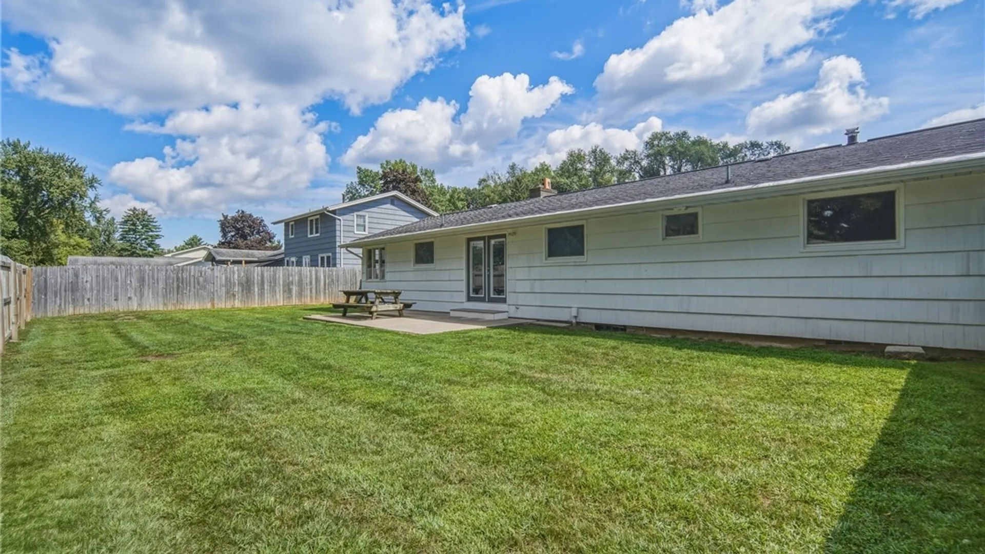 Property at 7411 Rosewood Circle, Cicero, NY 13212 30