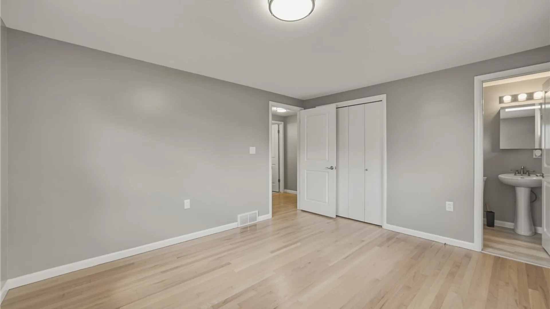 Property at 7411 Rosewood Circle, Cicero, NY 13212 14