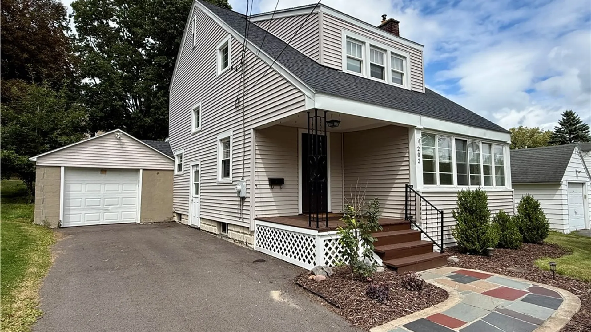 Property at 202 Danbury Drive, Camillus, NY 13219 3