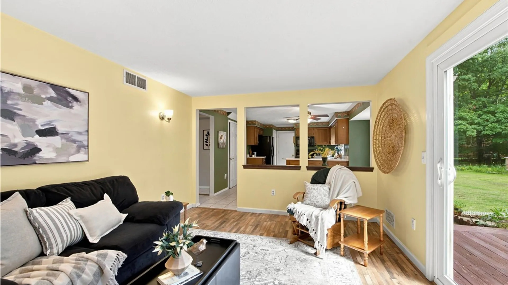 Property at 1107 Nestwood Lane, Webster, NY 14580 21