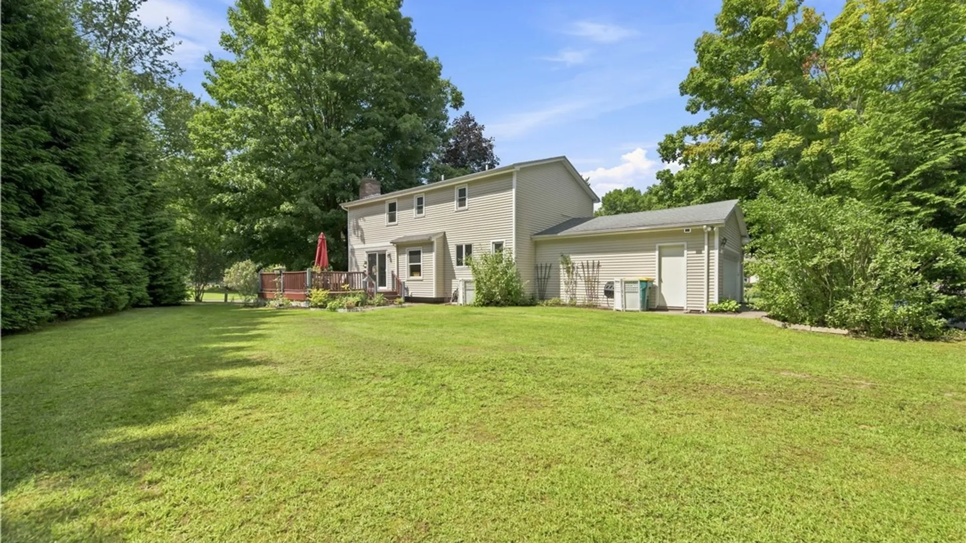 Property at 1107 Nestwood Lane, Webster, NY 14580 43