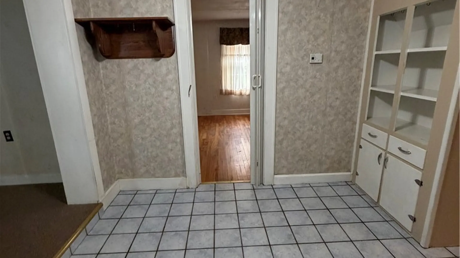 Property at 6 Holmes Avenue, New Berlin, NY 13411 12