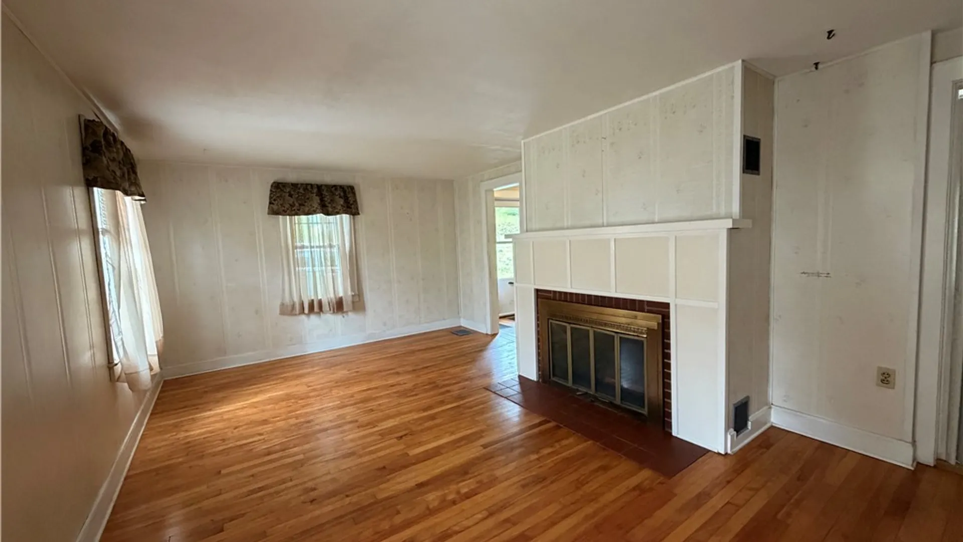 Property at 6 Holmes Avenue, New Berlin, NY 13411 6