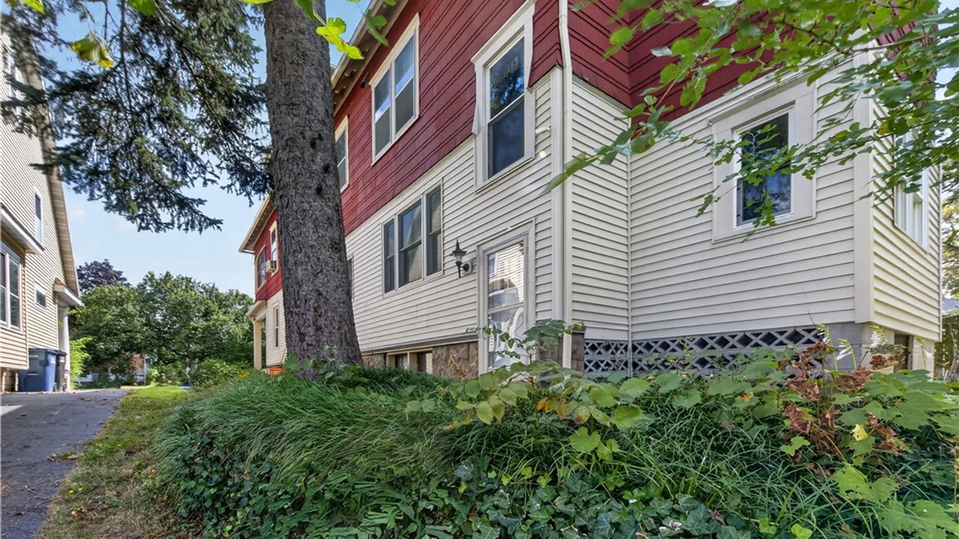 Property at 140 Forest Hill Drive, Syracuse, NY 13206 26