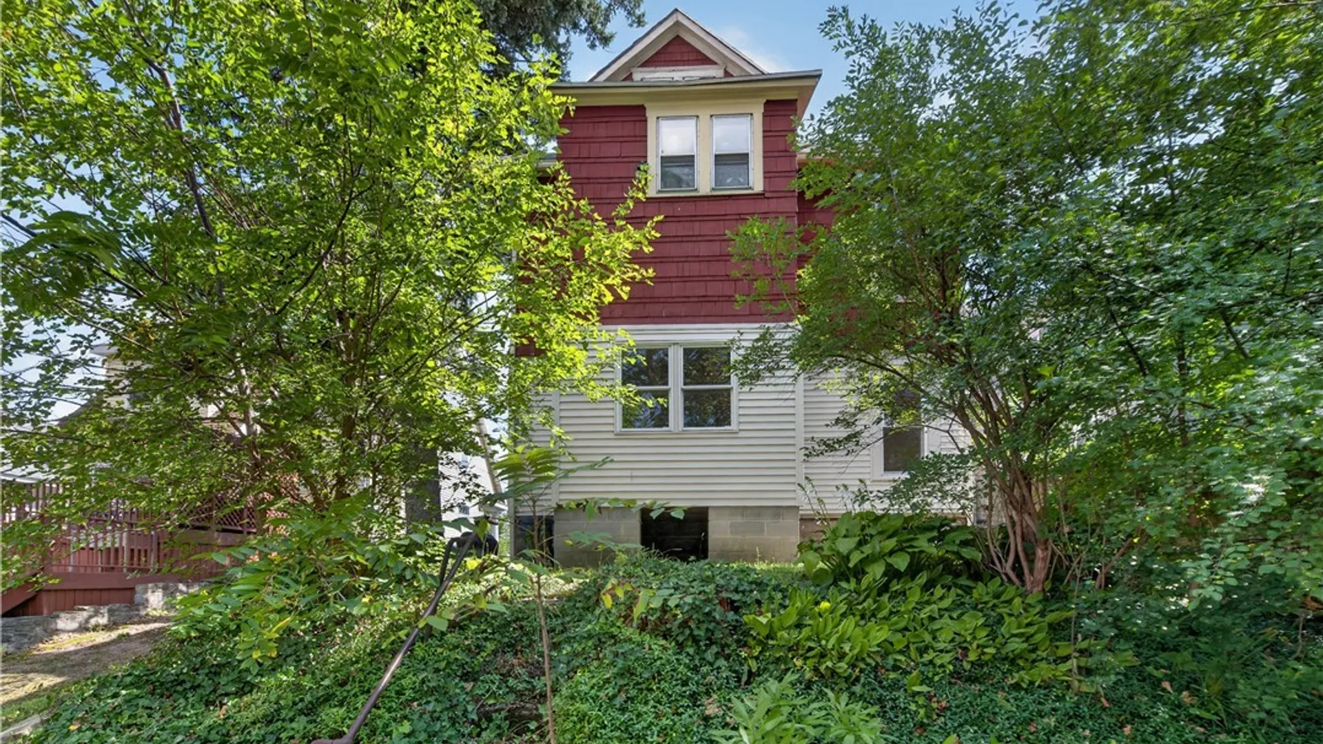 Property at 140 Forest Hill Drive, Syracuse, NY 13206 27
