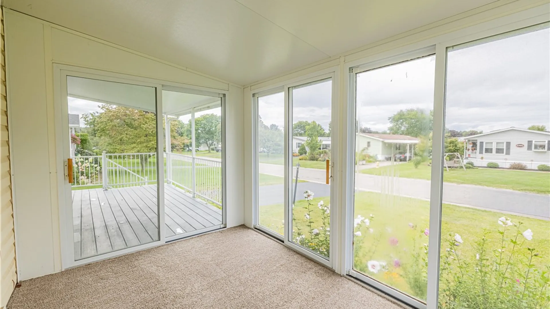Property at 6385 Kims Drive, Victor, NY 14564 3