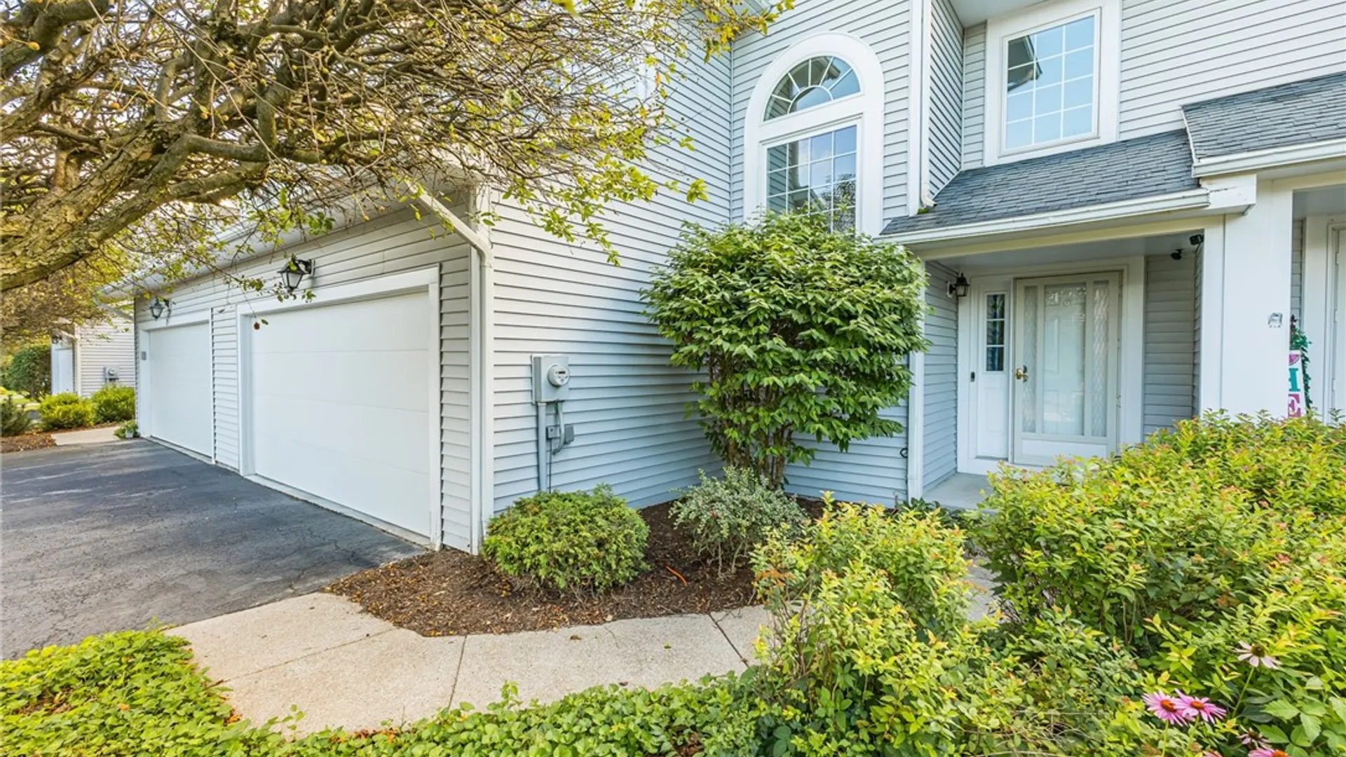 Property at 23 Cedarview, Perinton, NY 14450 4