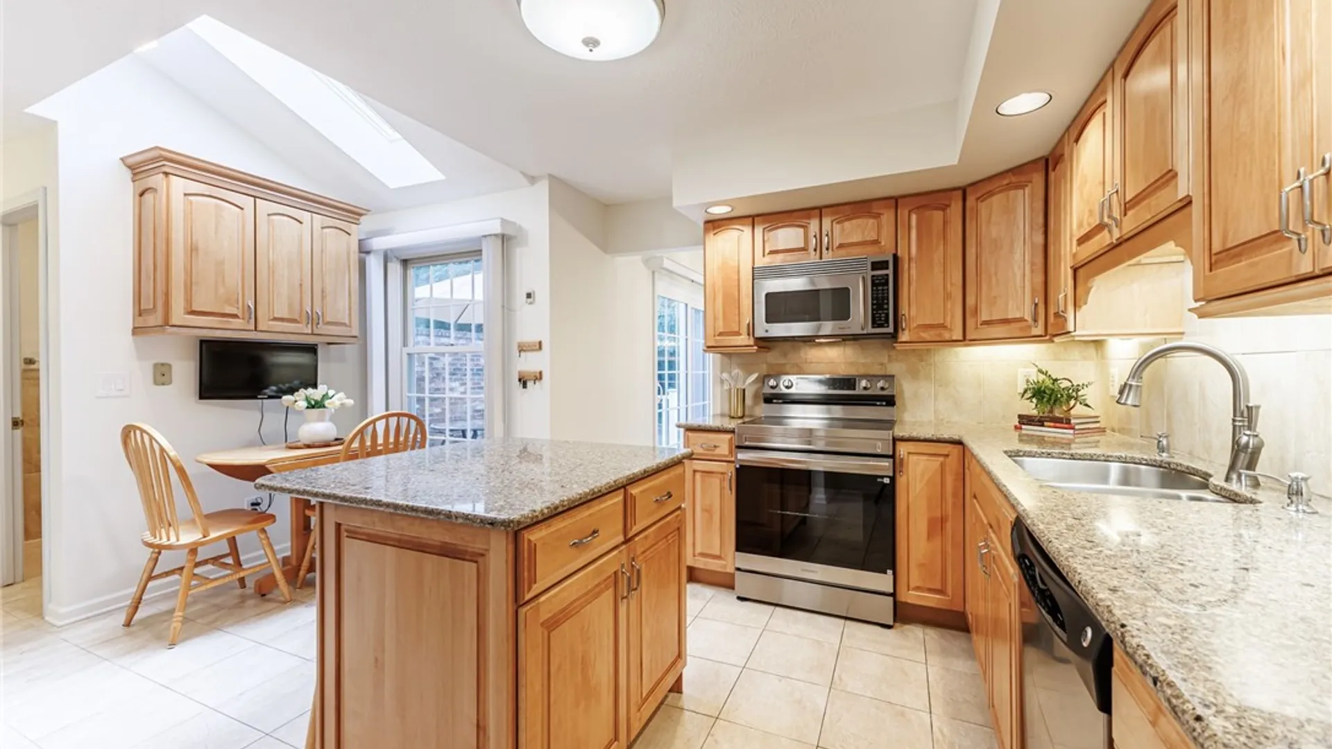 Property at 23 Cedarview, Perinton, NY 14450 15