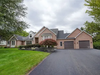 Property at 77 Cobblefield Way, Henrietta, NY 14534