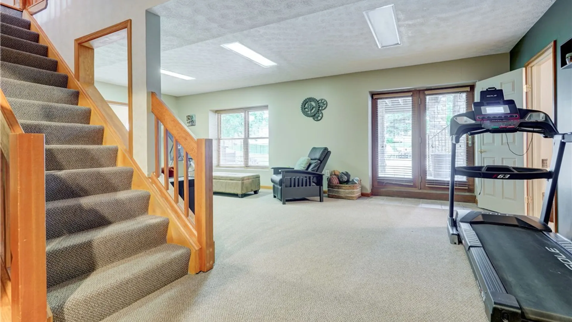 Property at 77 Cobblefield Way, Henrietta, NY 14534 39