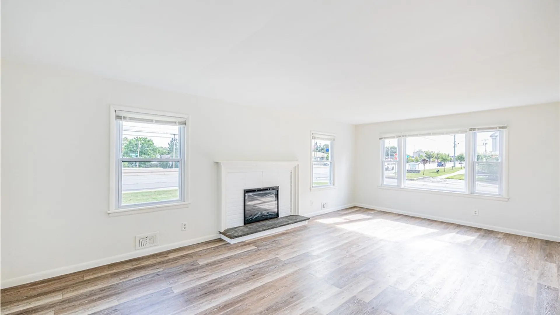Property at 2117 W Ridge Road, Greece, NY 14626 4
