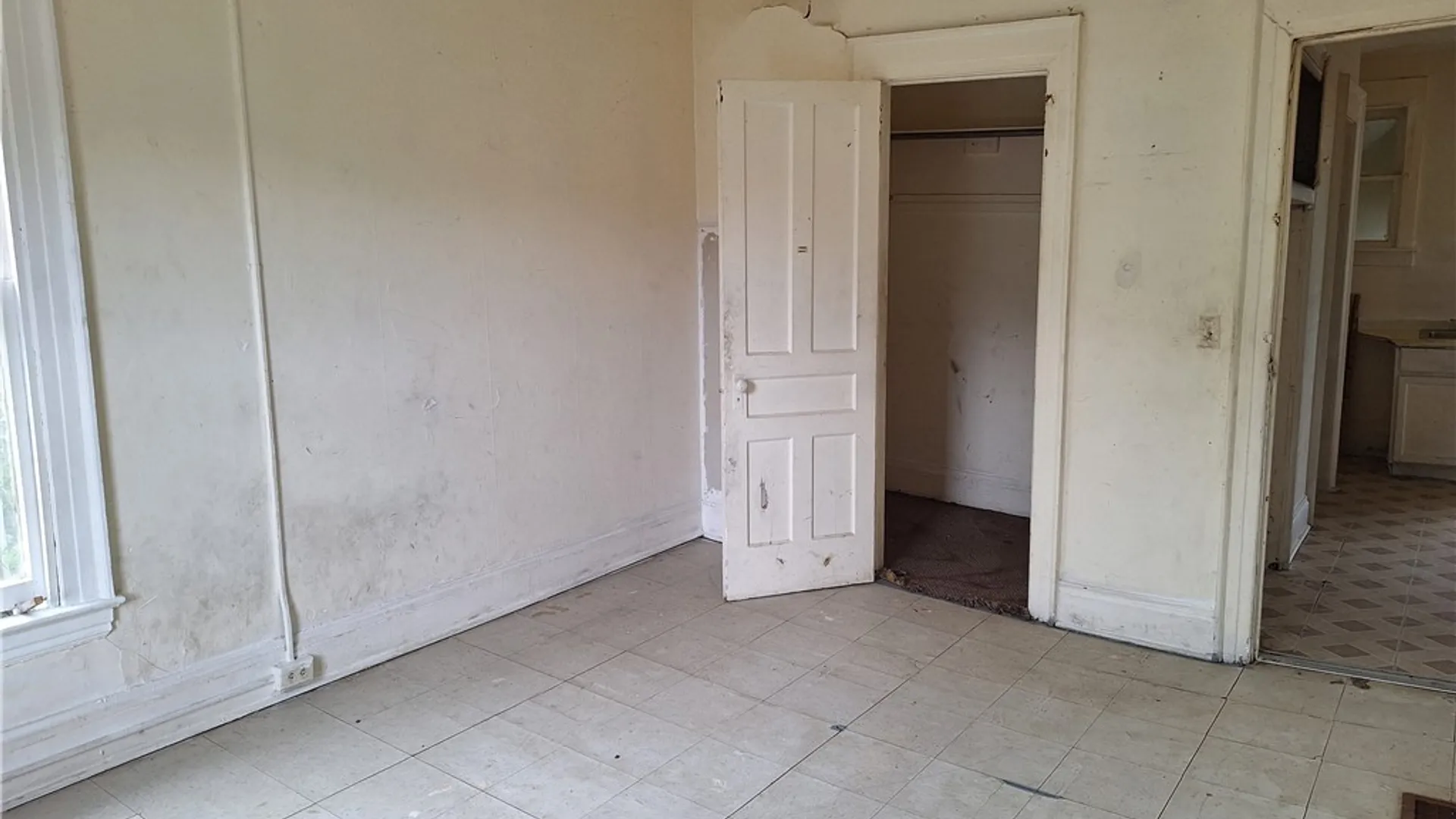 Property at 1103 Midland Avenue, Syracuse, NY 13205 10