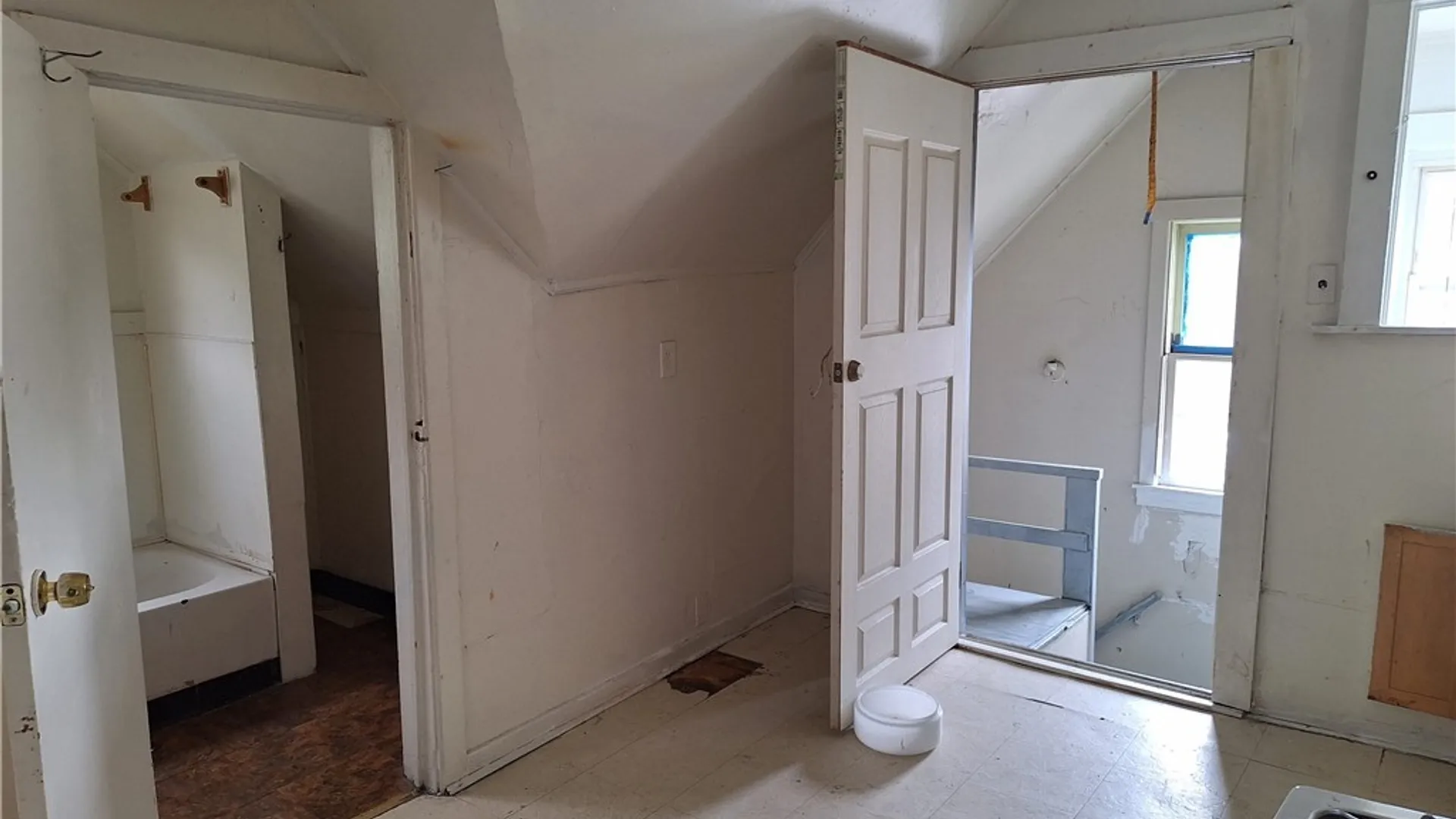 Property at 1103 Midland Avenue, Syracuse, NY 13205 15