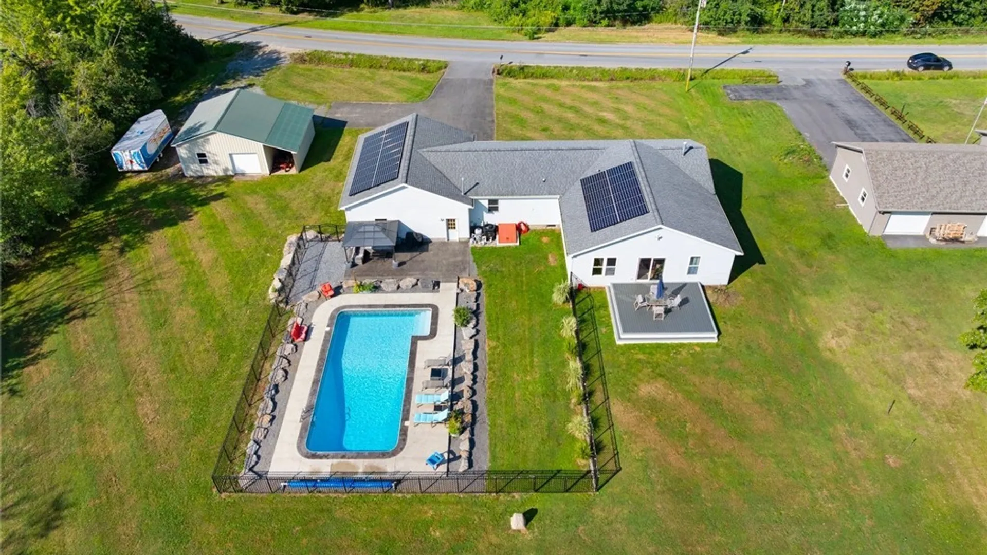 Property at 6208 Eureka Road, Westmoreland, NY 13440 3