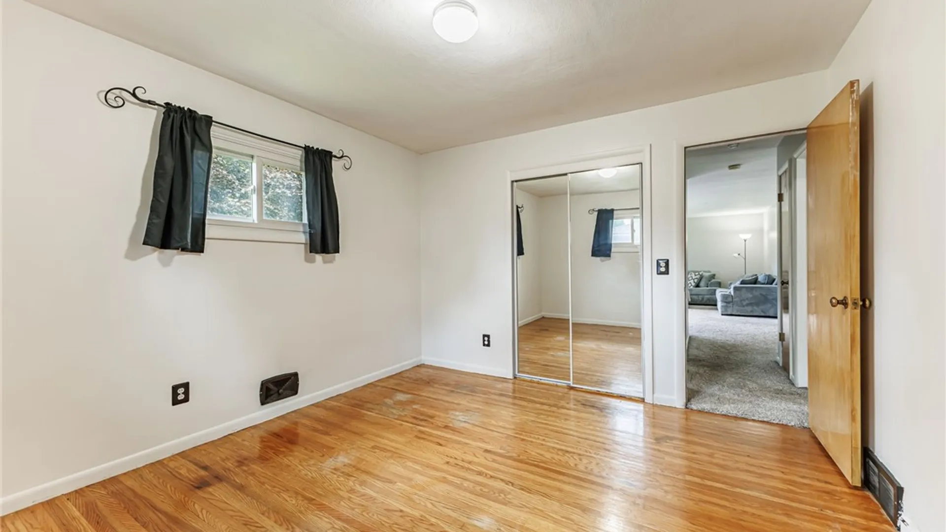 Property at 983 Wegman Road, Gates, NY 14624 17