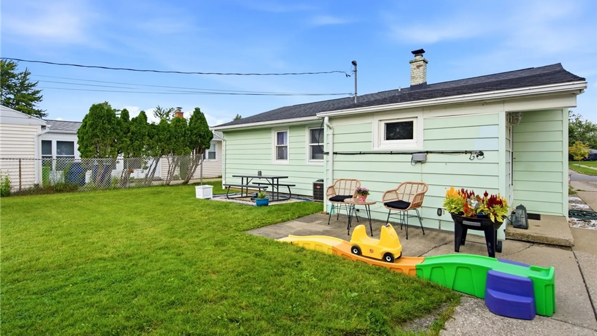 Property at 38 Meadow Lea Drive, Amherst, NY 14226 31