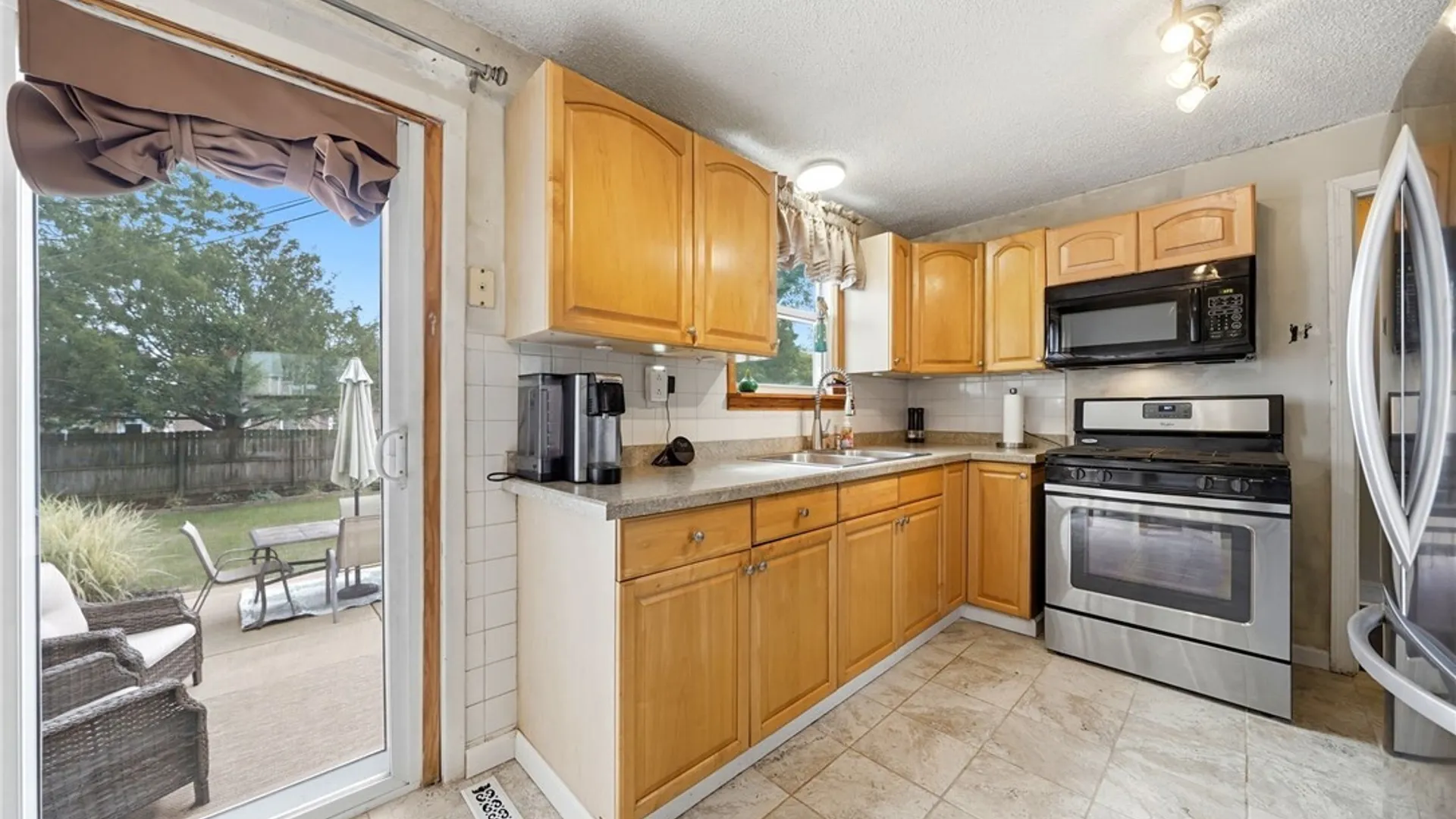 Property at 151 Cloverside Drive, West Seneca, NY 14224 12