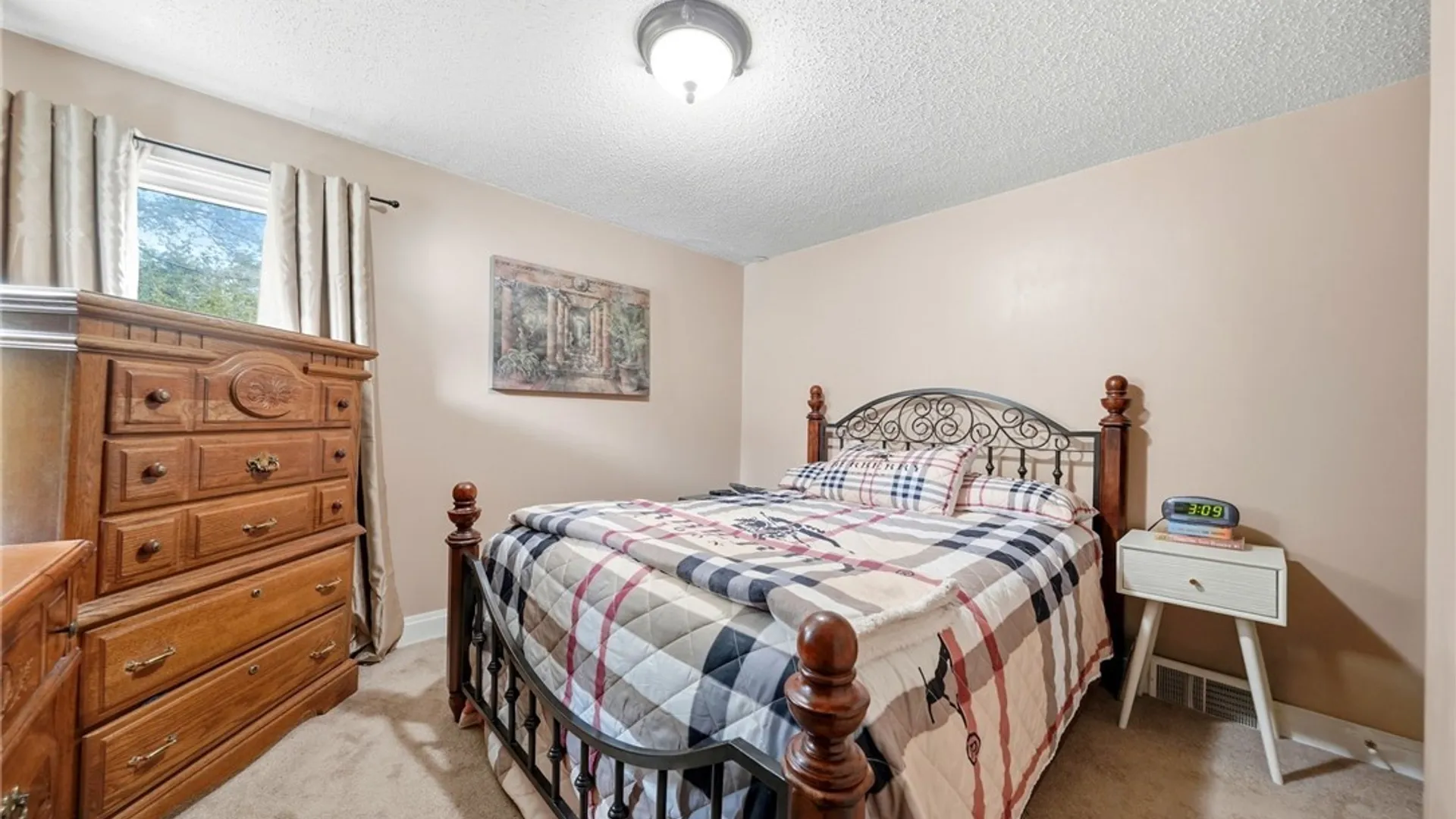 Property at 151 Cloverside Drive, West Seneca, NY 14224 15